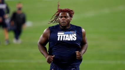 Giants Sign Troubled 2020 1st-Round Pick OL