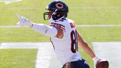 Bears TE Jimmy Graham Raises Eyebrows With Recent Comments