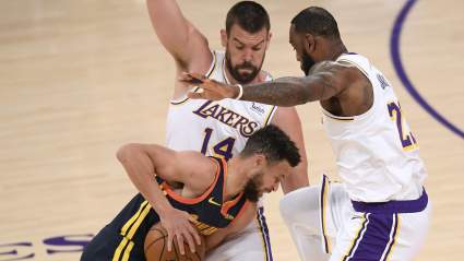 Former Lakers Big Man Linked to Western Conference Rival