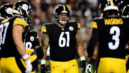 Cowboys Sign Former Vikings, Steelers OT as Issues Mount