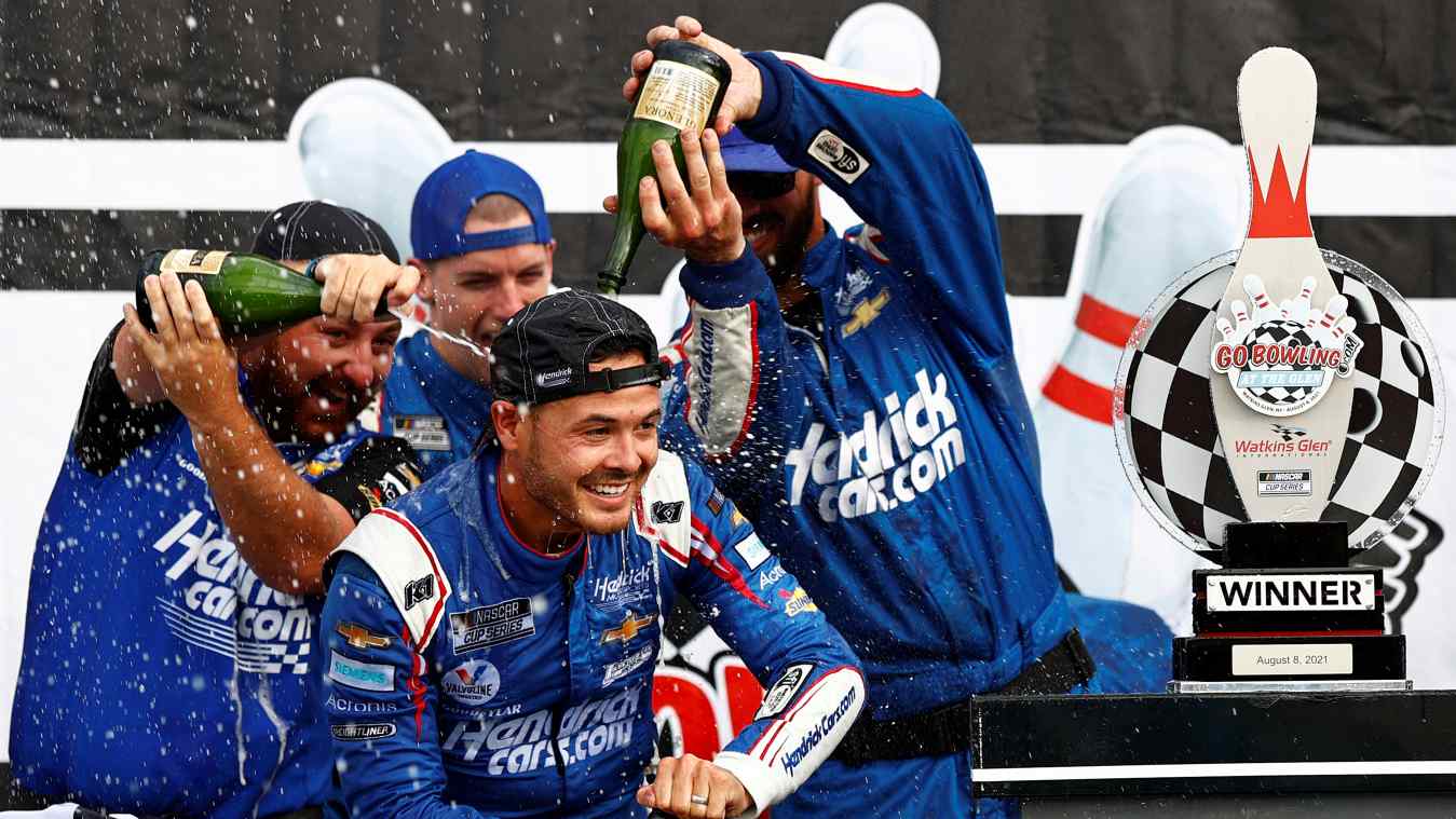 Kyle Larson Reaches 250 Starts at Darlington Raceway