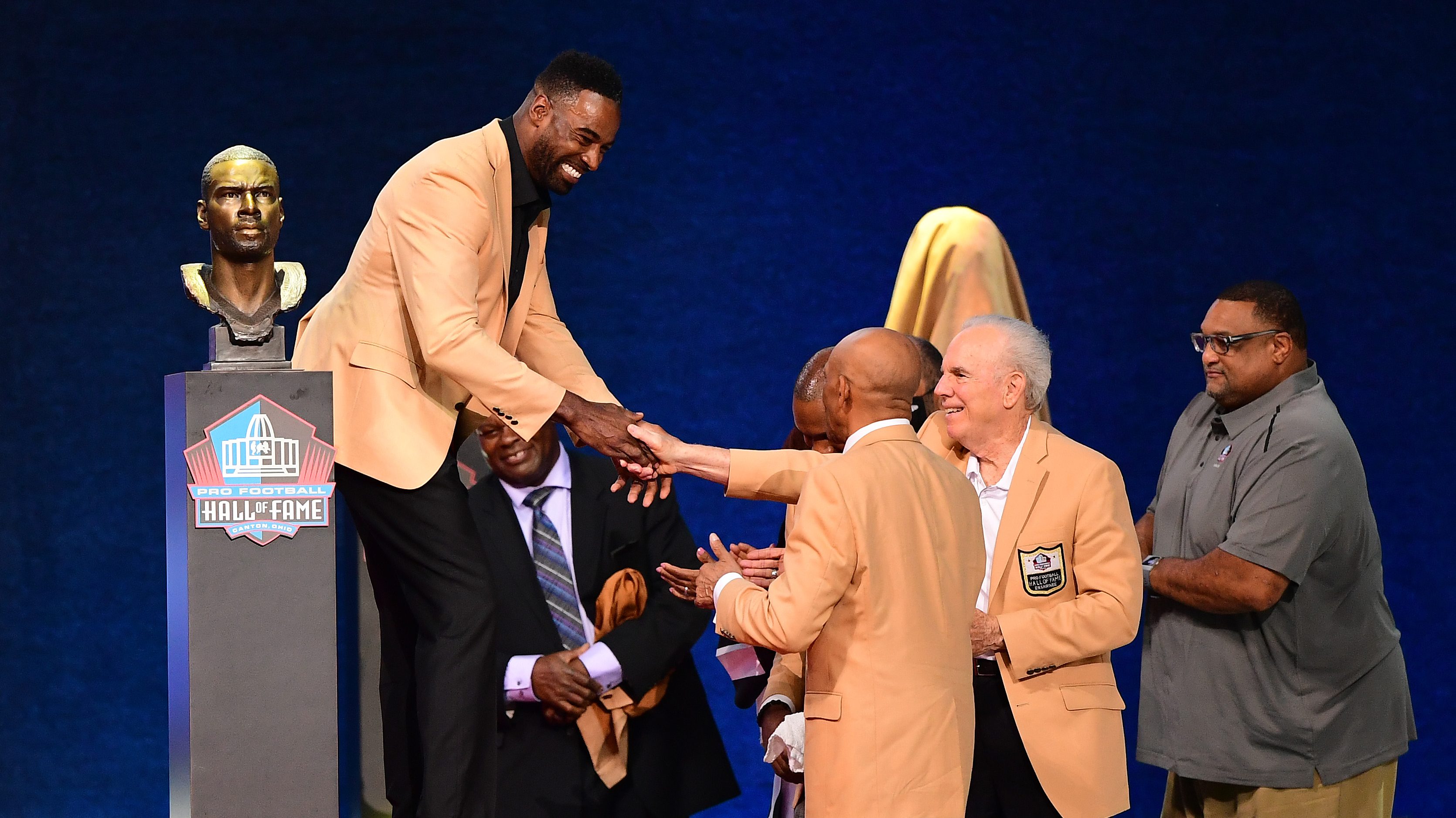 Calvin Johnson among 15 finalists for 2021 Pro Football Hall of Fame -  Pride Of Detroit