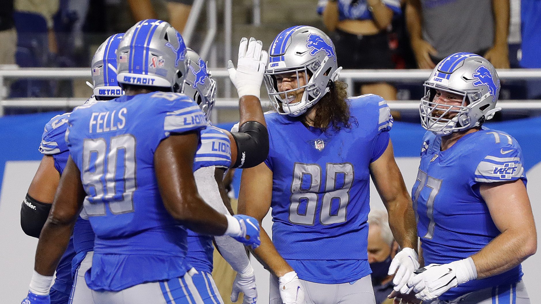 Lions' Amon-Ra St. Brown, T.J. Hockenson get key injury updates