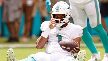 Dolphins Coach Reveals Tua Tagovailoa’s Final Injury Status vs. Raiders