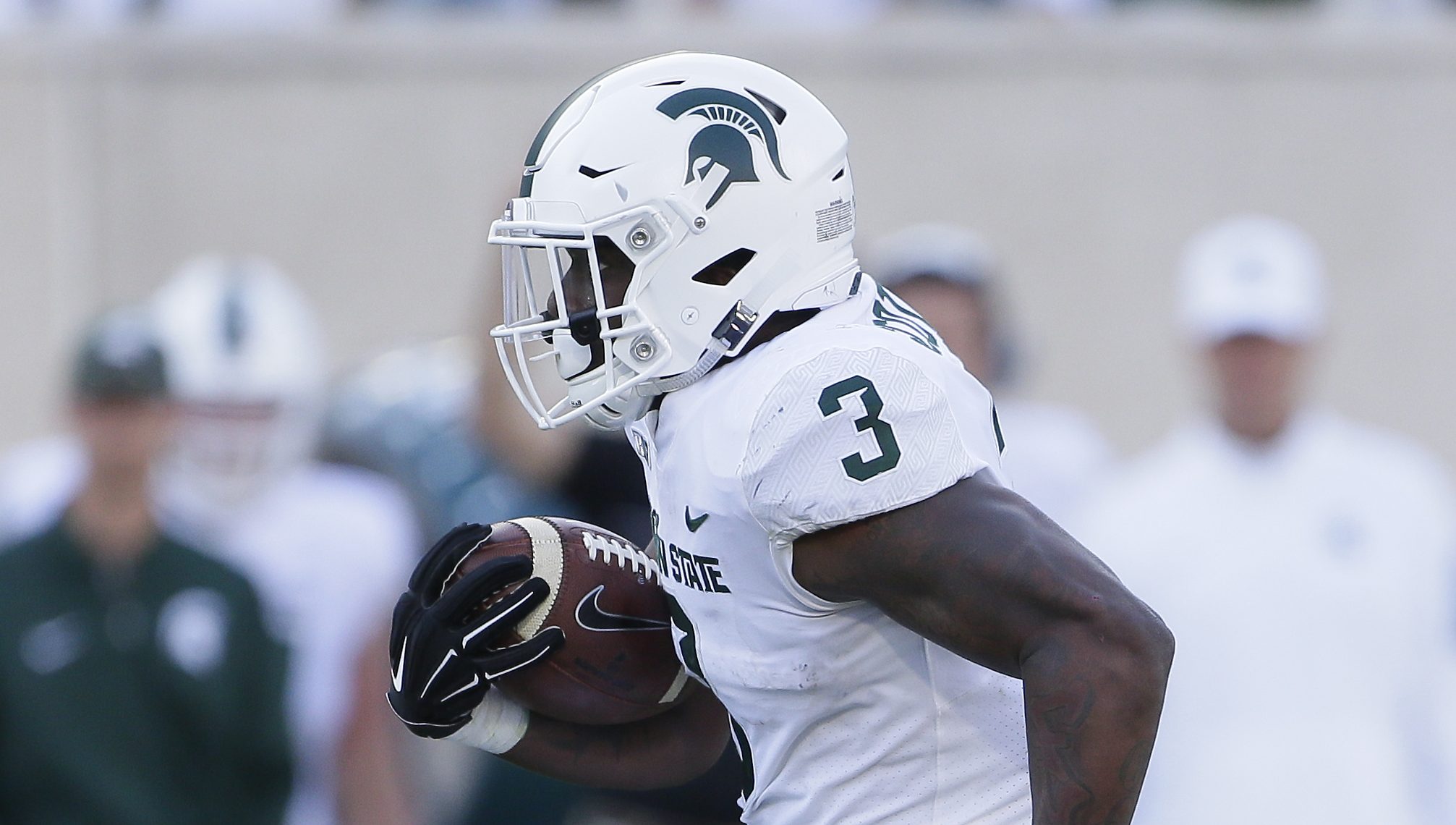 Michigan State Spartans football: LJ Scott photos through the years