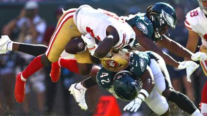 NFL Writer Pegs Surprising Eagles Player as UFC Fighter