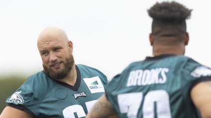 Eagles All-Pro Shows Up with Shocking New Look