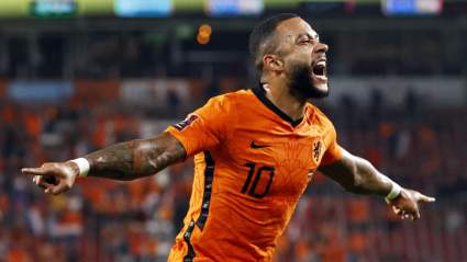 Barcelona’s Memphis Depay Scores Another Stunner [WATCH]