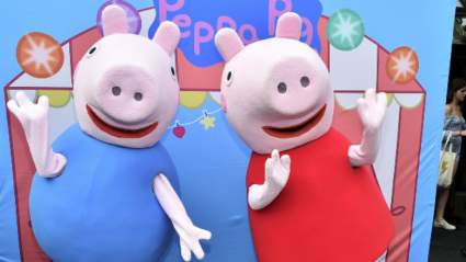 Barcelona Boss Koeman Explains Bizarre Peppa Pig Tweet