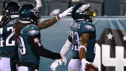 Eagles Protect Pro Bowl RB, Starter Returns to Practice