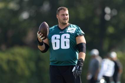Eagles Sign Son of Pro Bowler, Release Ex-Alabama Center