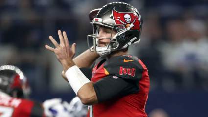 Buccaneers Sign Familiar Veteran Quarterback