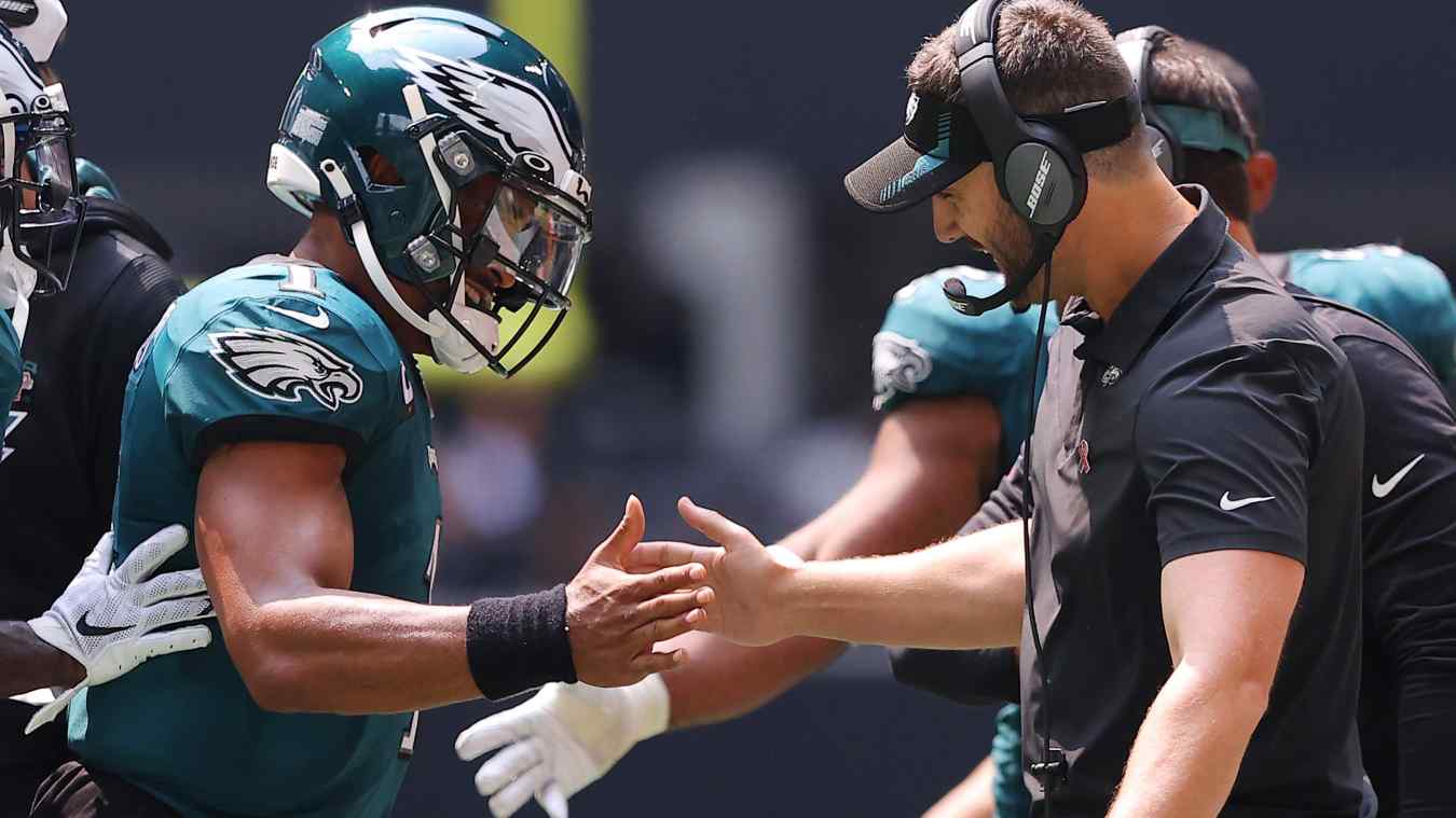 Nick Sirianni Unleashes on Eagles QB Jalen Hurts �Screaming in His ... photo