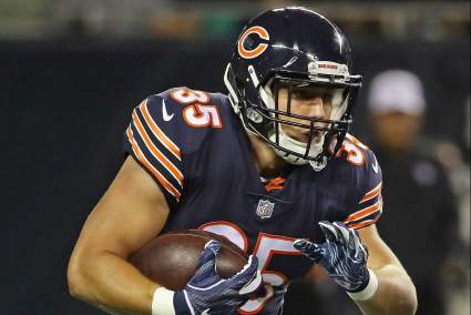 Bears Cut OL, Add RB to Active Roster