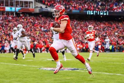 8-Year Chiefs Veteran Could be Cut from NFC Roster, Says Analyst