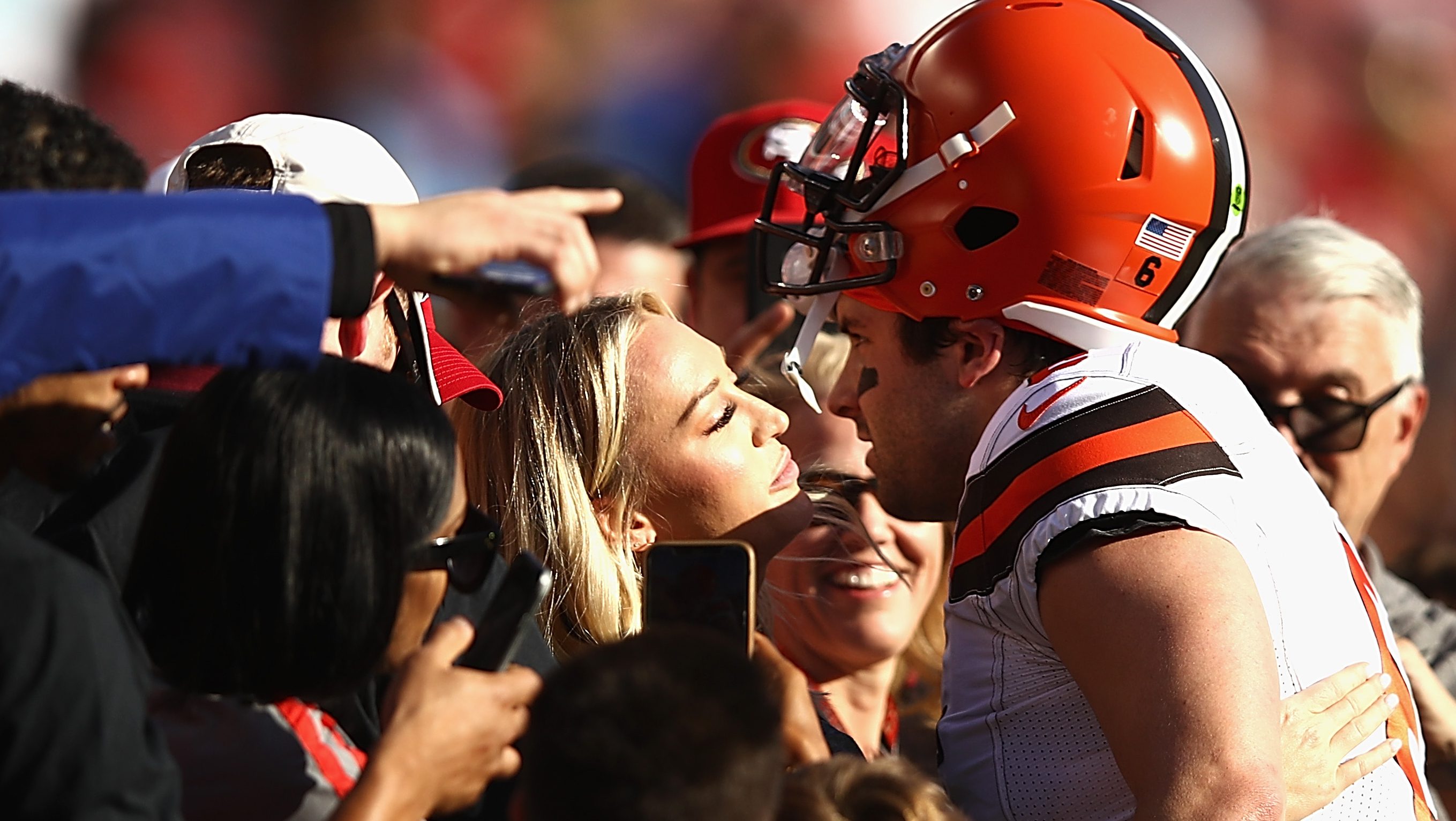 Browns' Baker Mayfield dodges media after rough performance; wife