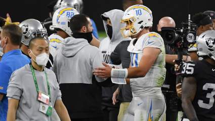 Derek Carr Offers Insight on Justin Herbert, Sounds off on QB’s Future