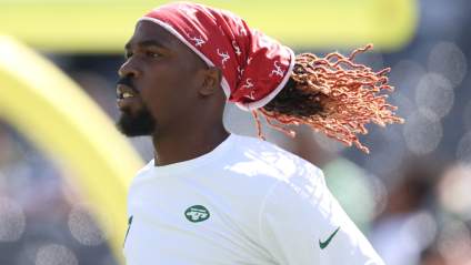 Jets Give Troublesome Update on CJ Mosley Heading Into Week 7