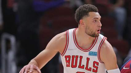 Zach LaVine is a Sneaker Free Agent, Wearing New Shoe