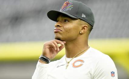 Justin Fields Has Blunt Response to Aaron Rodgers Question