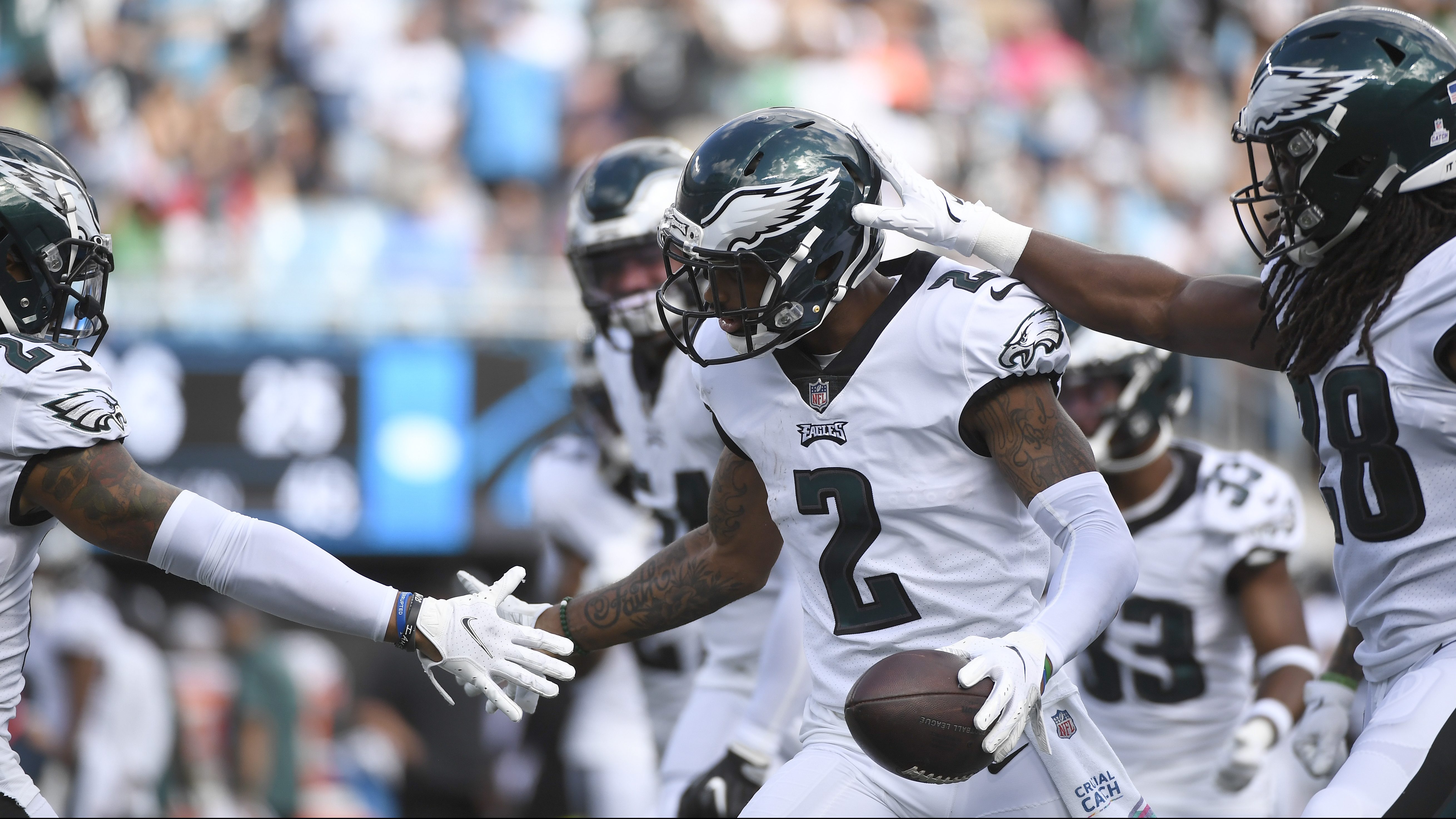 Eagles players react to Darius Slay being released on Twitter