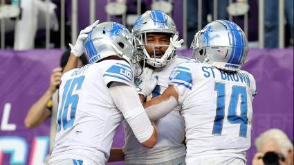 KhaDarel Hodge Calls on Lions Wideouts to Step Up: ‘It’s on Us’