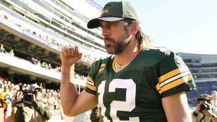 Aaron Rodgers Taunts Bears Crowd After TD Run [LOOK]