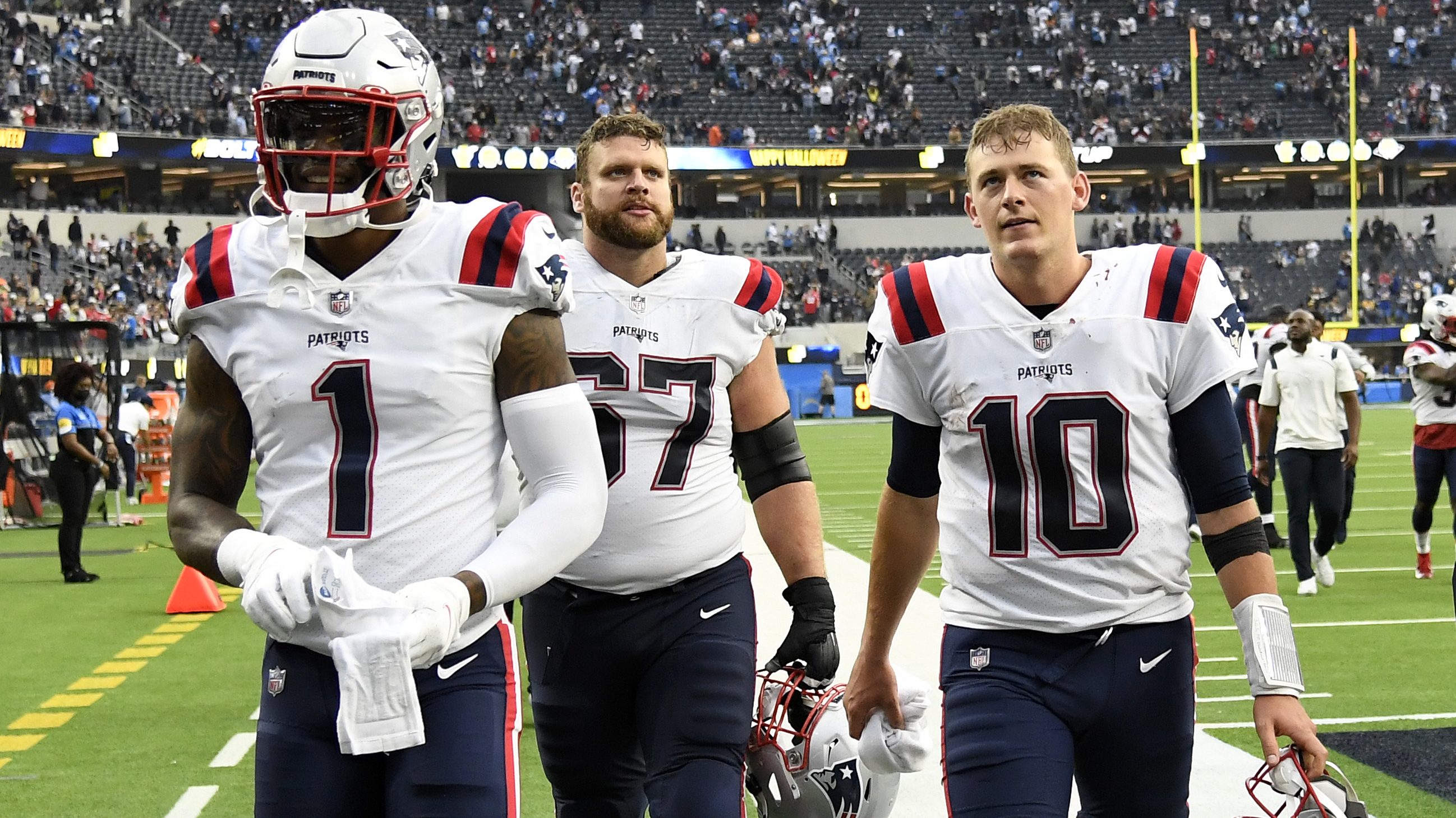 Twitter Reacts To Patriots' 27-24 Win Over The Chargers