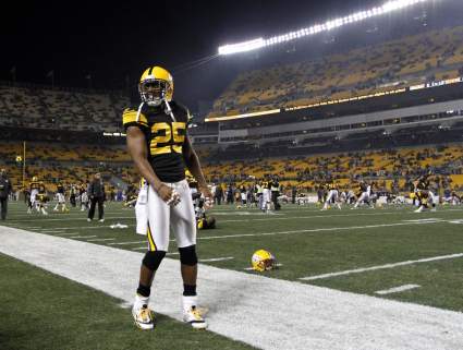 Former Pro Bowler Bashes Chiefs’ Defense, Offers to Un-Retire
