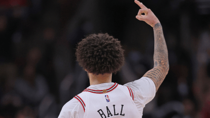 Twitter Reacts to Lonzo Ball’s Triple-Double in Bulls Home Opener