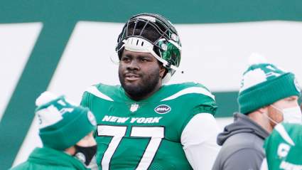 Jets Provide Injury Update on Mekhi Becton — and It’s Not Great