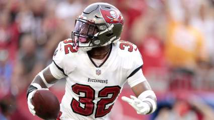 Bucs Safety Mike Edwards Tied to Trade Speculation as NFL Deadline Nears