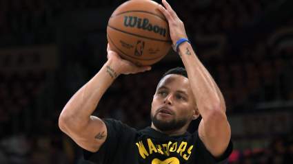 Warriors’ Curry Clashing With Front Office on Personnel Decisions: Report