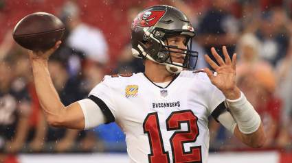 Father of Young Bucs Fan Reacts to Tom Brady’s Touching Gesture