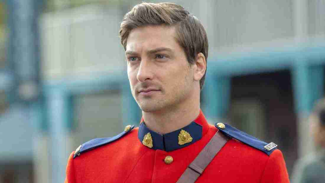 Daniel Lissing Starring in New Christmas Movie on GAC Family