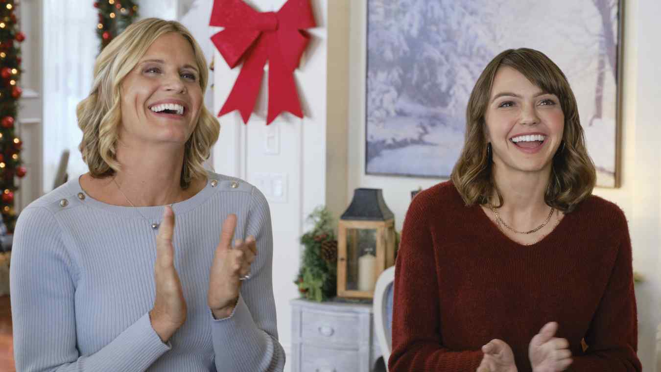 ‘My Christmas Family Tree’ Breaks Hallmark Viewership Record | Heavy.com