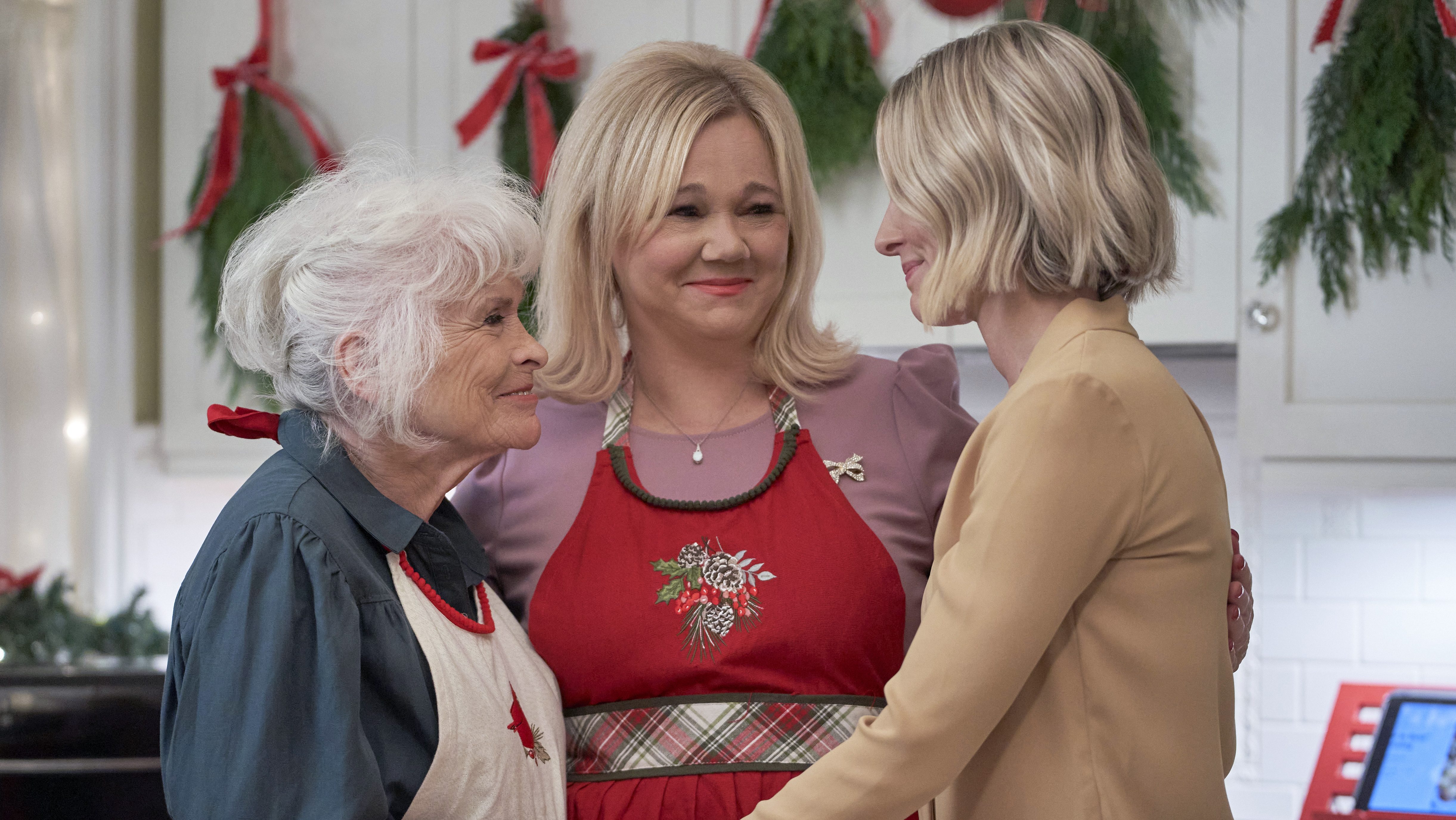 Where Was ‘A Mrs. Miracle Christmas’ Filmed? Cast & Details