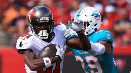 Bruce Arians Makes Calls on Antonio Brown, Injured Bucs vs. Indianapolis