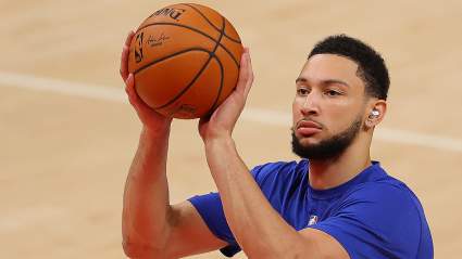 Sixers Can’t Agree on What to Do With Simmons: Report