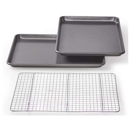 cookie sheets and cooling rack
