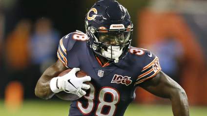 Packers Work Out Former Bears RB After Aaron Jones Injury