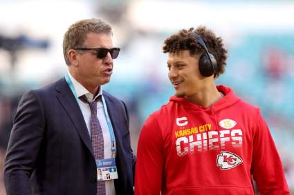 Troy Aikman Roasted for Comparing Veteran QB to Patrick Mahomes