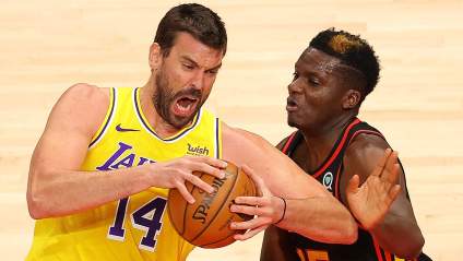 Former Lakers Big Man Signs Unique Deal With Overseas Team