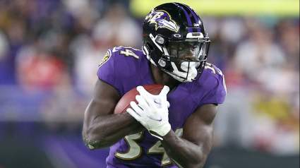 Ravens RB Trade Rumors Heat Up After Derrick Henry Injury