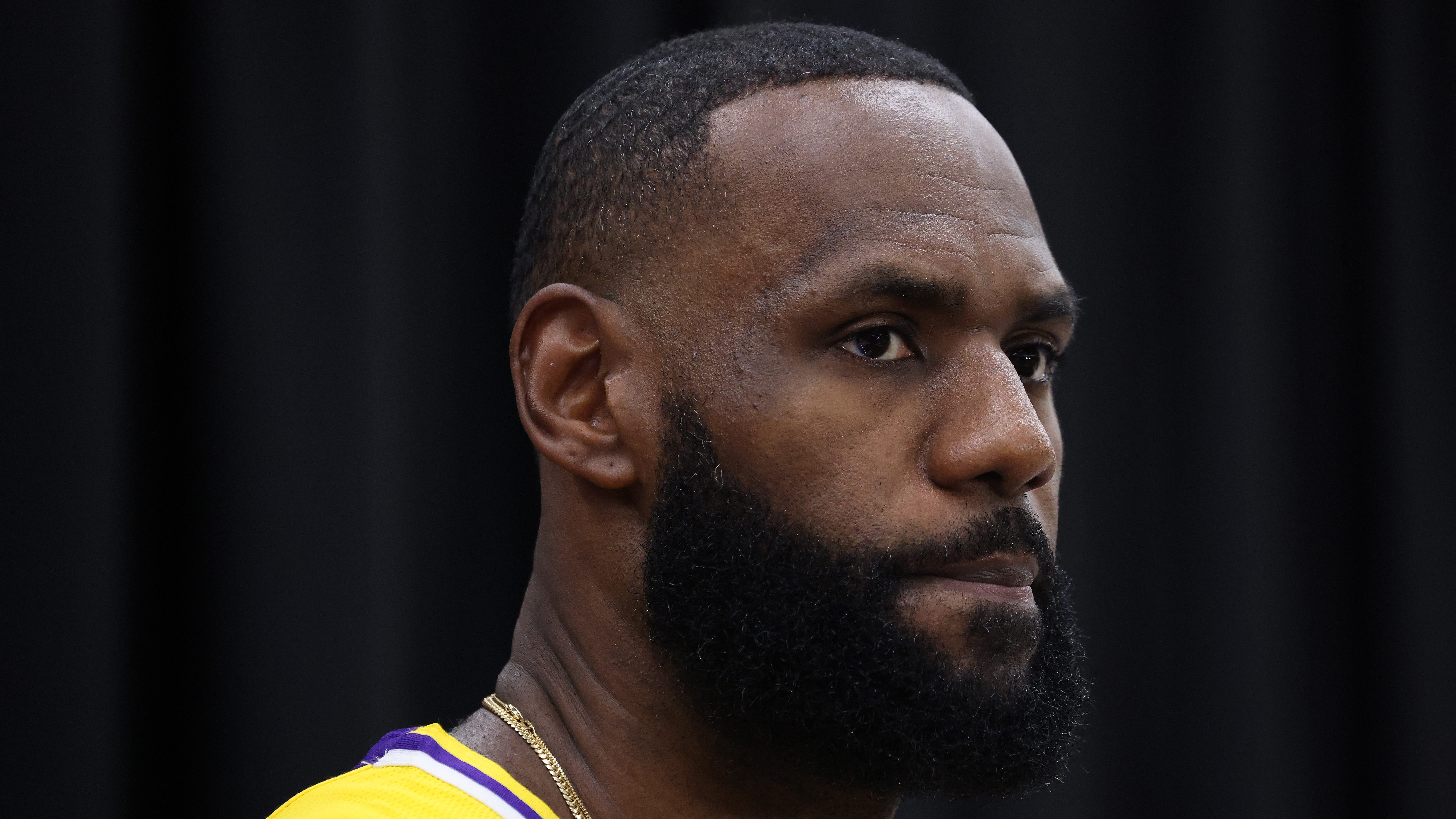 LeBron James Admits He’s ‘Disgusted’ By Lakers Losses | Heavy.com