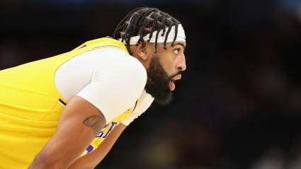 After Blowout, Lakers Coach Gets Graphic on Anthony Davis ‘Stomach Bug’