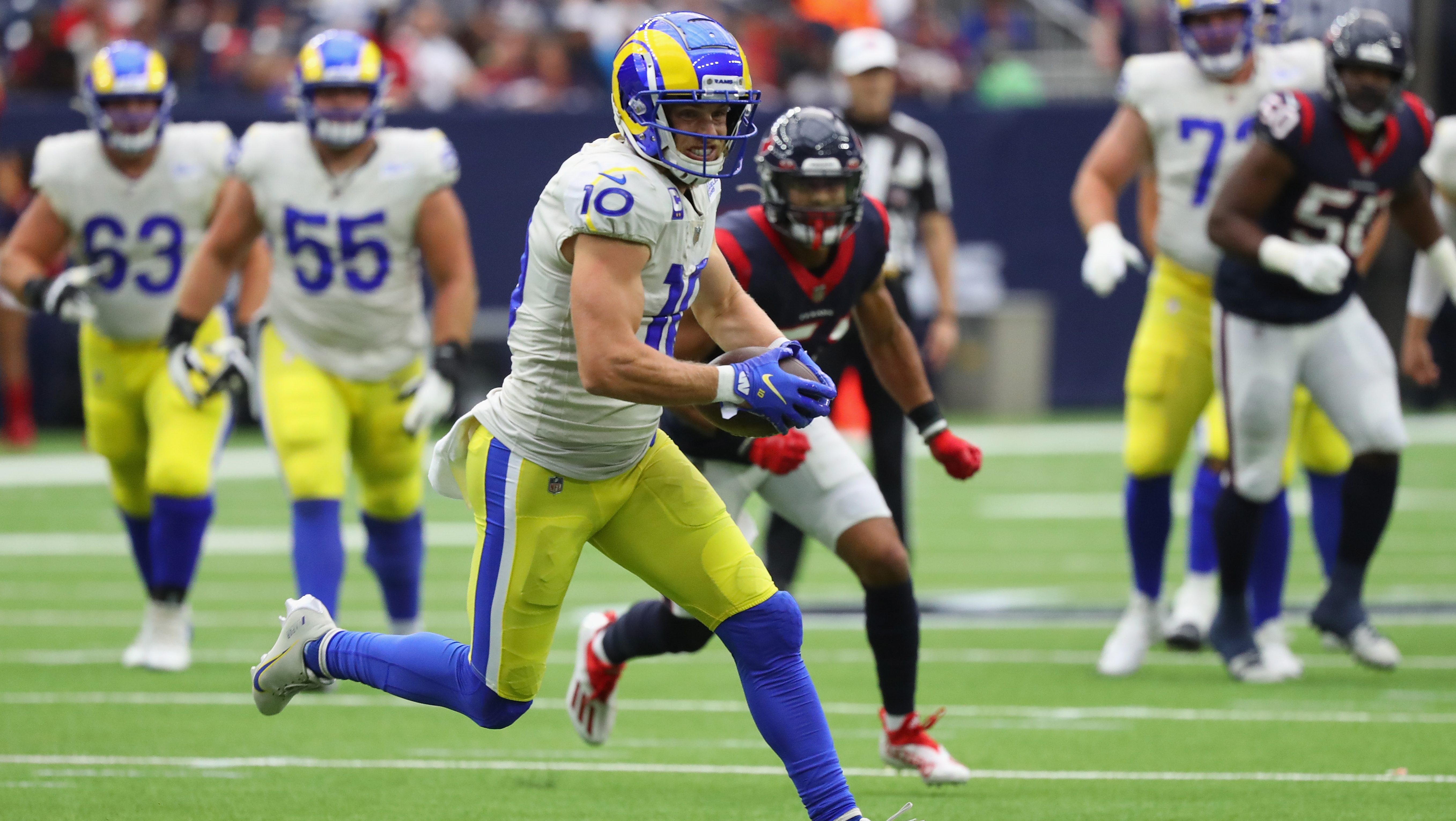 It happened in LA. Rams WR Cooper Kupp challenged records today