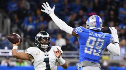 Trey Flowers Details Why Julian Okwara Has Improved for Lions