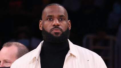 Lakers Star LeBron James Not Expected Back Anytime Soon