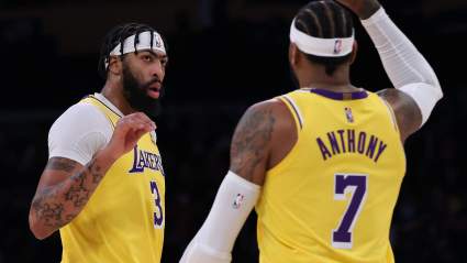 Carmelo Anthony Calls Out Critics of Lakers Star Anthony Davis